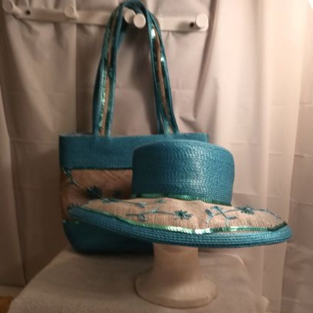 SUMMER CLEARANCE  AQUA & WHITE HAT AND TOTE  FOR CHURCH AND OTHER SPECIAL EVENTS